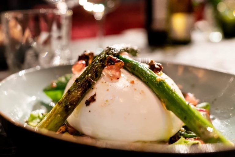 Home - Rode Rozen en Tortilla's Catering